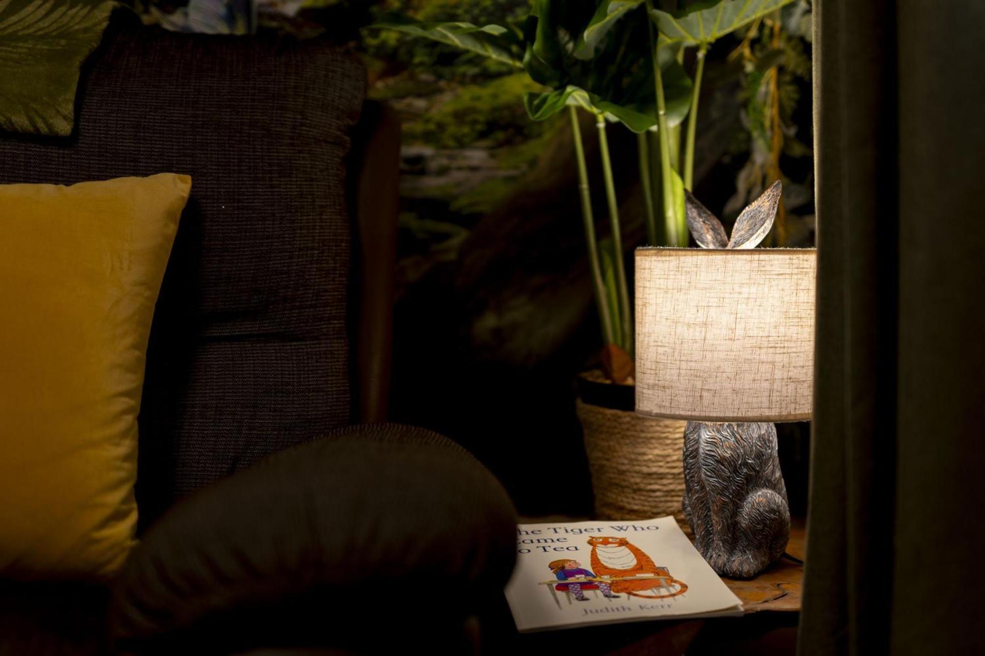 The Hidden Valley - A Stylish Rural Retreat, Perfect For Families 세인트 클리어스 외부 사진