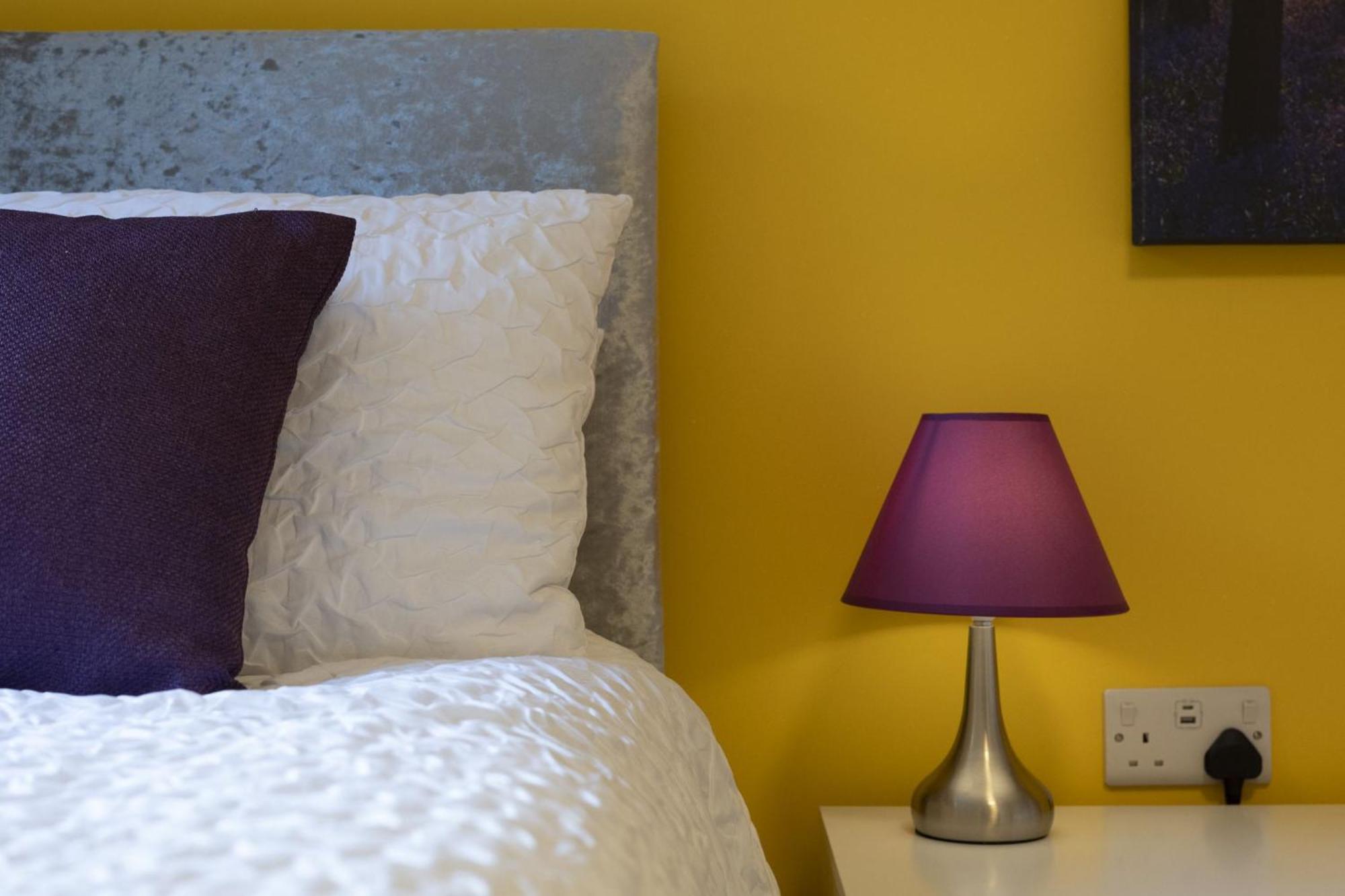 The Hidden Valley - A Stylish Rural Retreat, Perfect For Families 세인트 클리어스 외부 사진